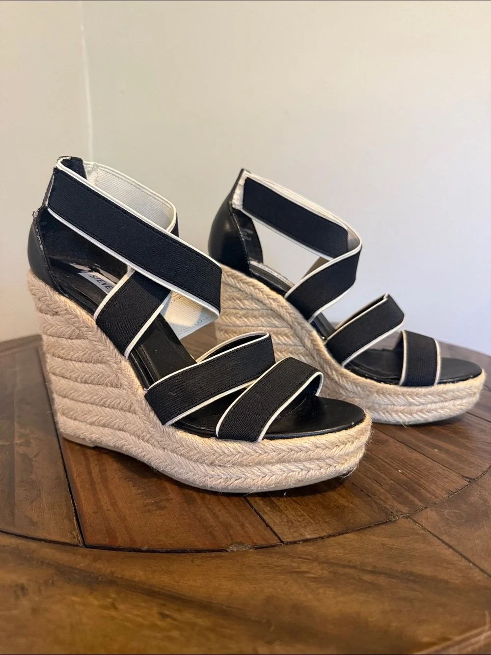 Steve Madden Black Espadrille Wedge Sandals with Cream Jute Platform